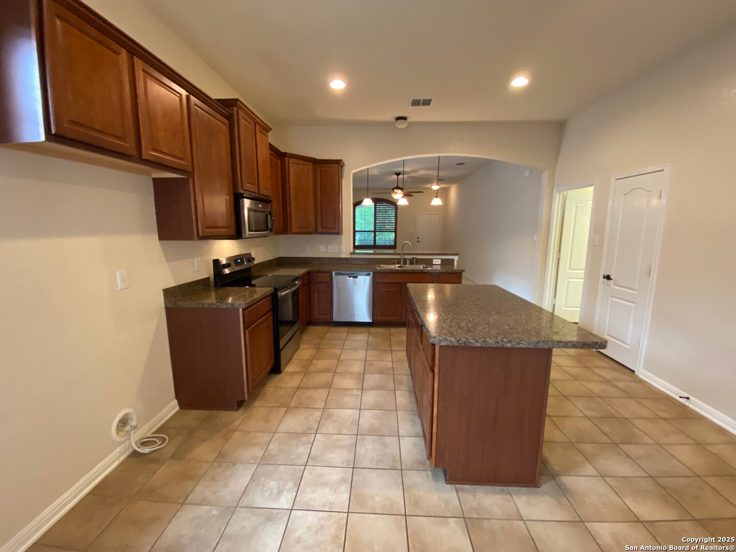 12027 Mill Berger San Antonio TX 78254