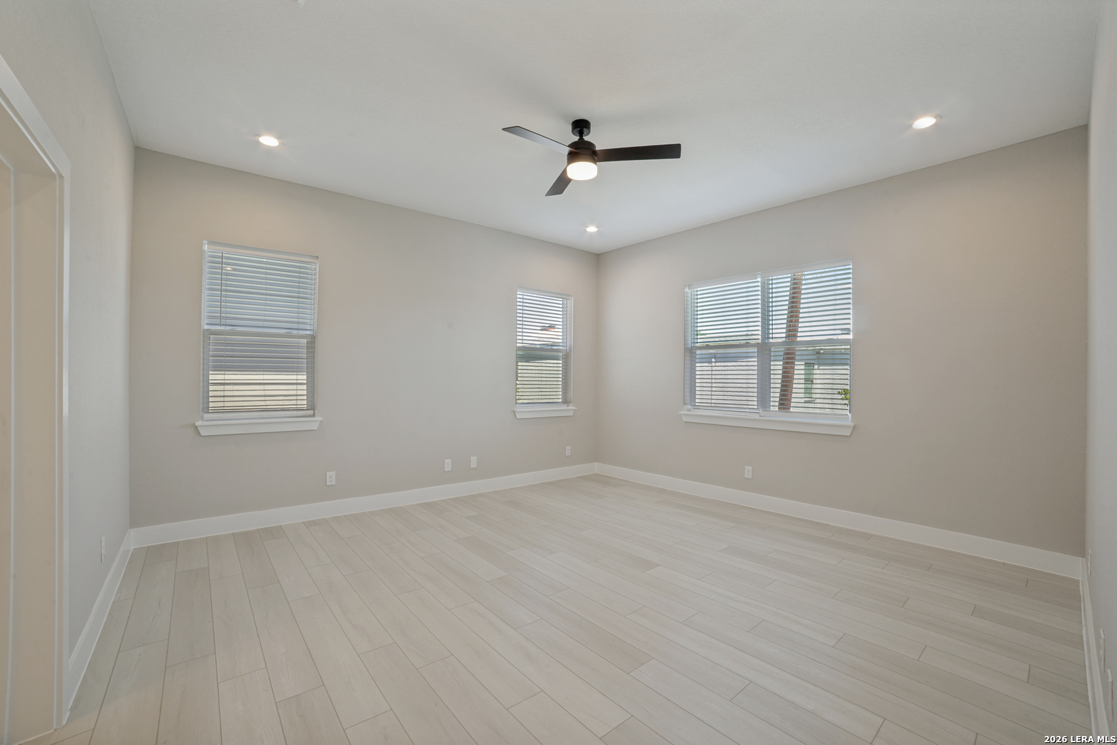 1618 W Lawndale Drive San Antonio TX 78209