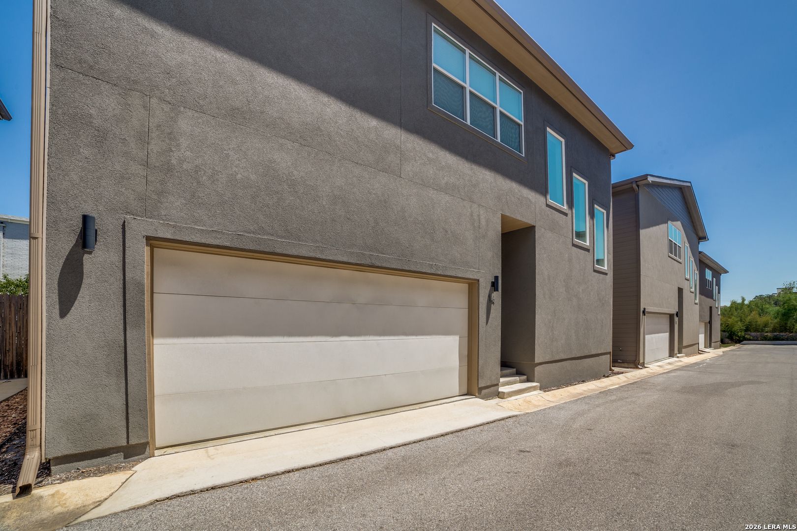 1618 W Lawndale Drive San Antonio TX 78209