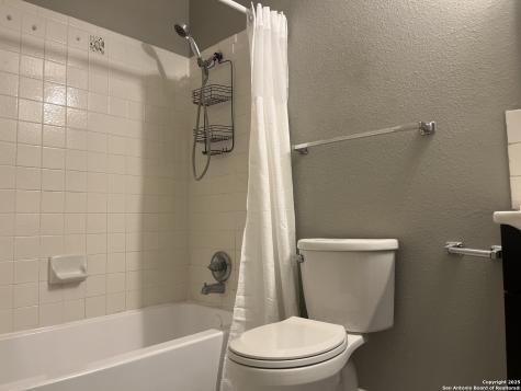 8131 Grand Bend Drive San Antonio TX 78250