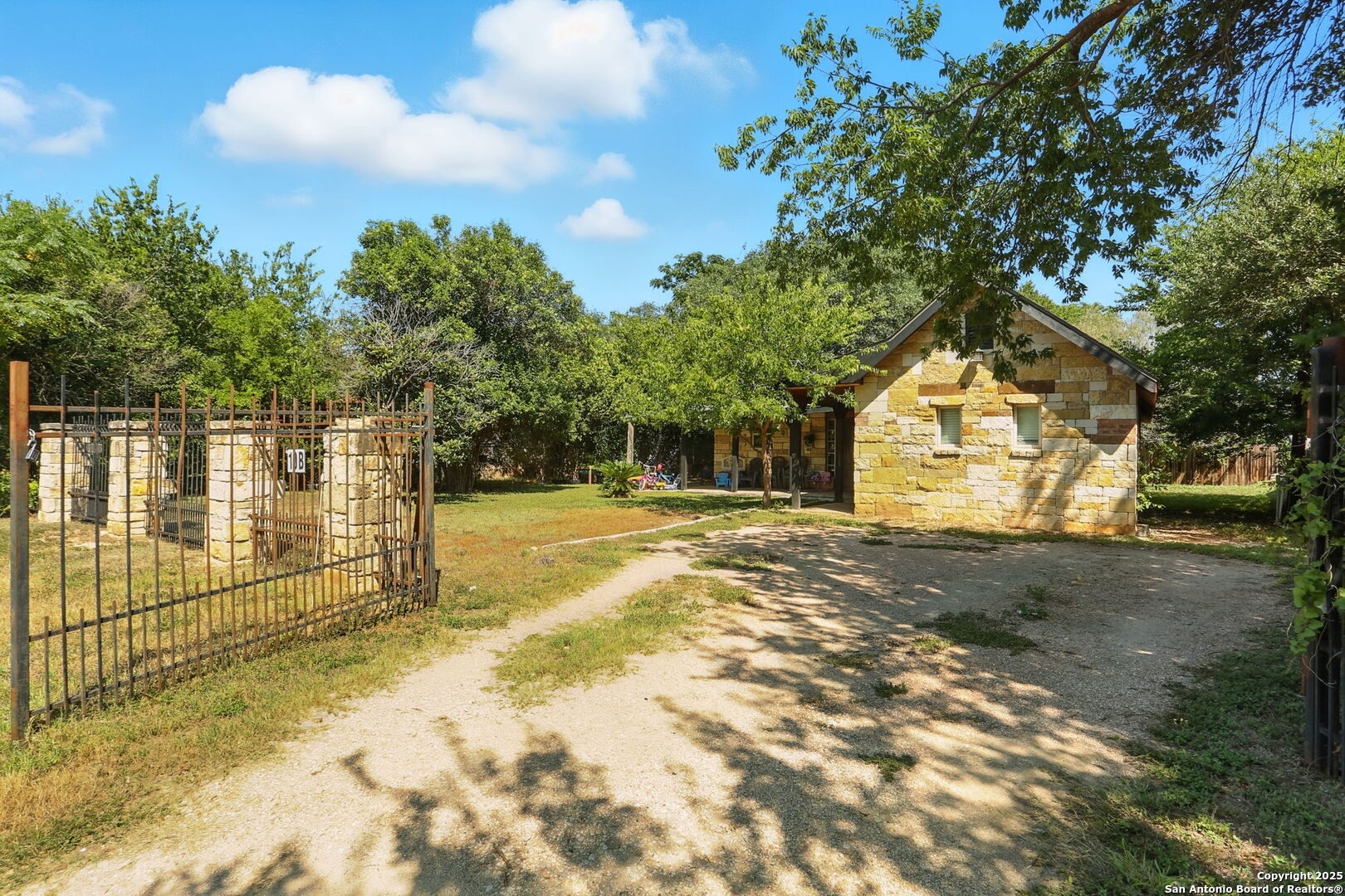 10B Fm 473 Comfort TX 78013