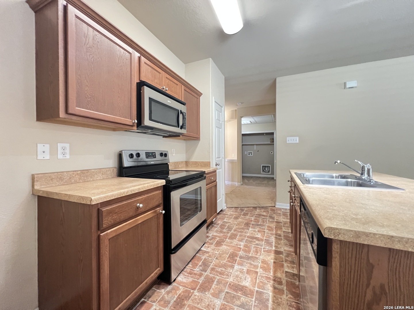 12002 Mill Village San Antonio TX 78254