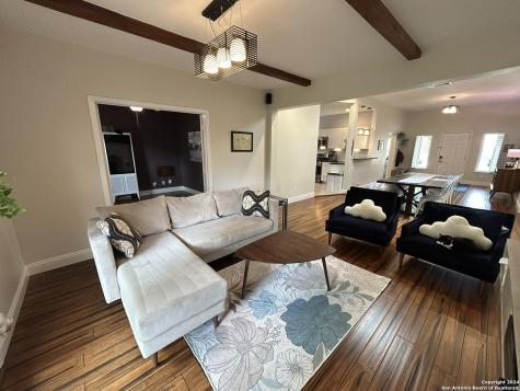 628 W Magnolia Avenue San Antonio TX 78212