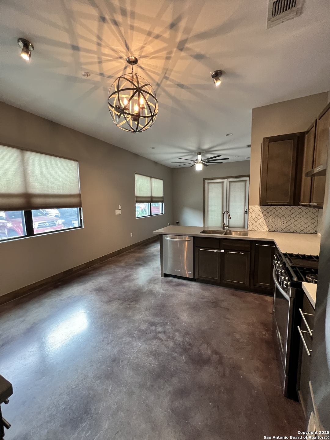 1542 N Alamo San Antonio TX 78215