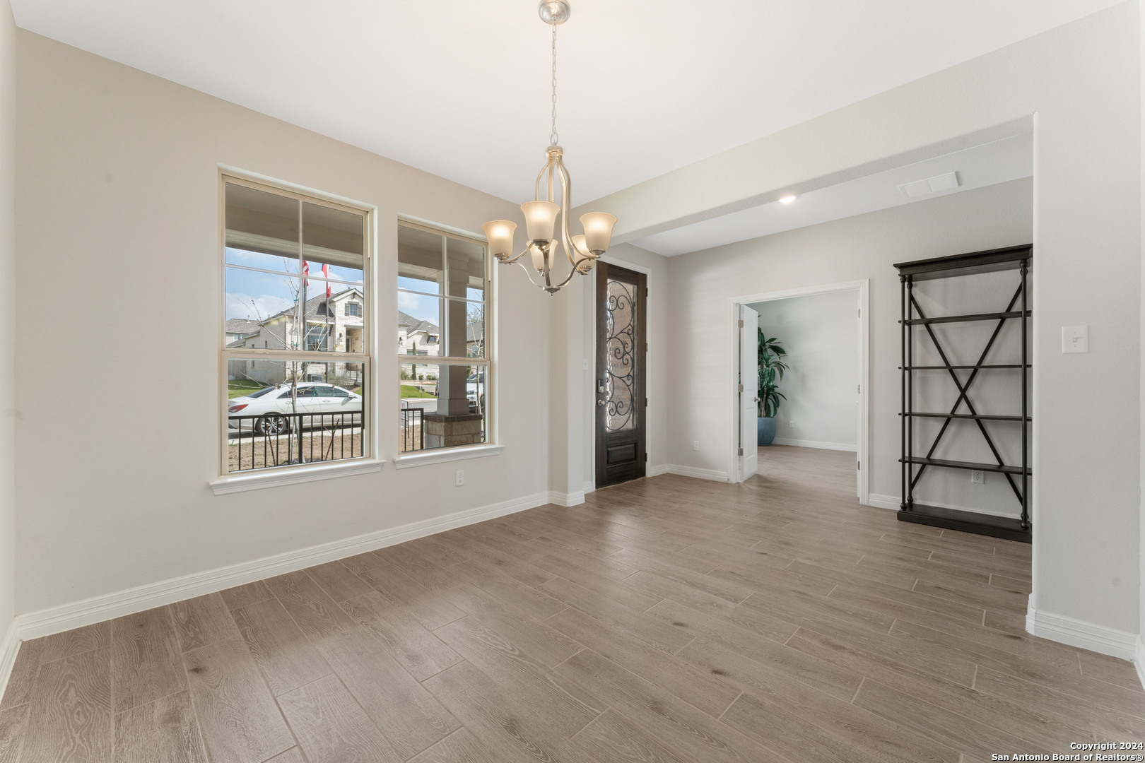 423 Montessa Park San Antonio TX 78253