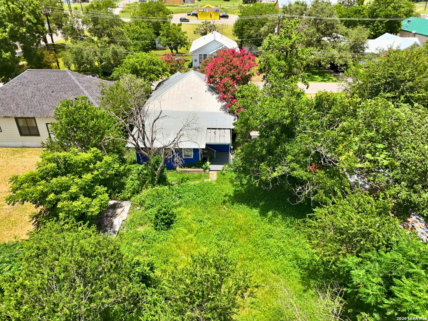 112 Avenue B Converse TX 78109