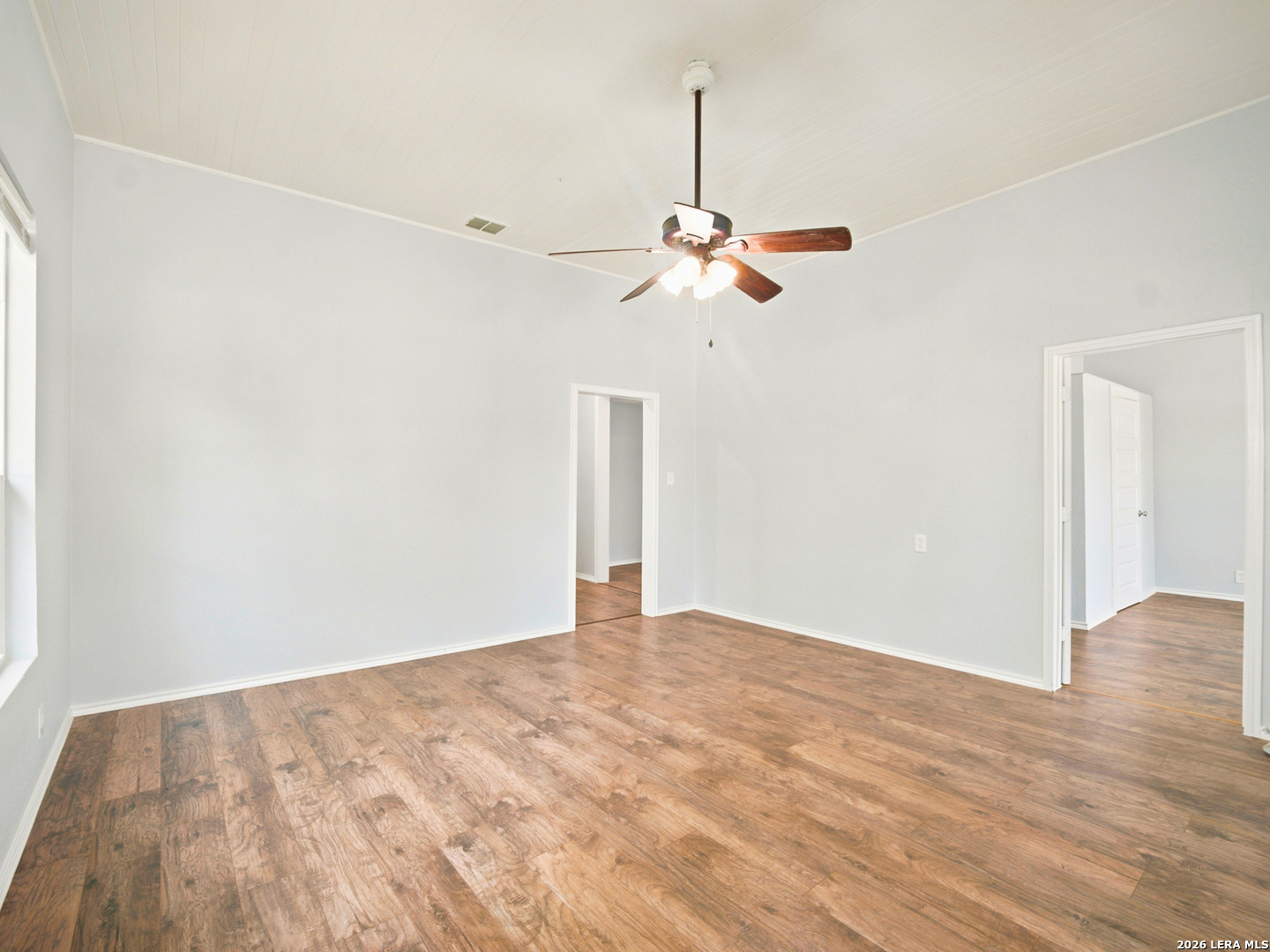 112 Avenue B Converse TX 78109