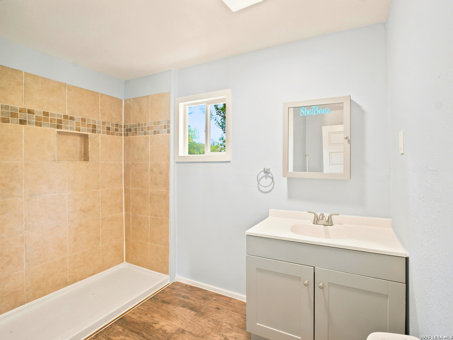 112 Avenue B Converse TX 78109