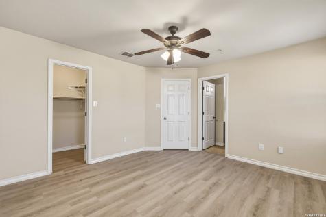 5005 Flipper San Antonio TX 78238