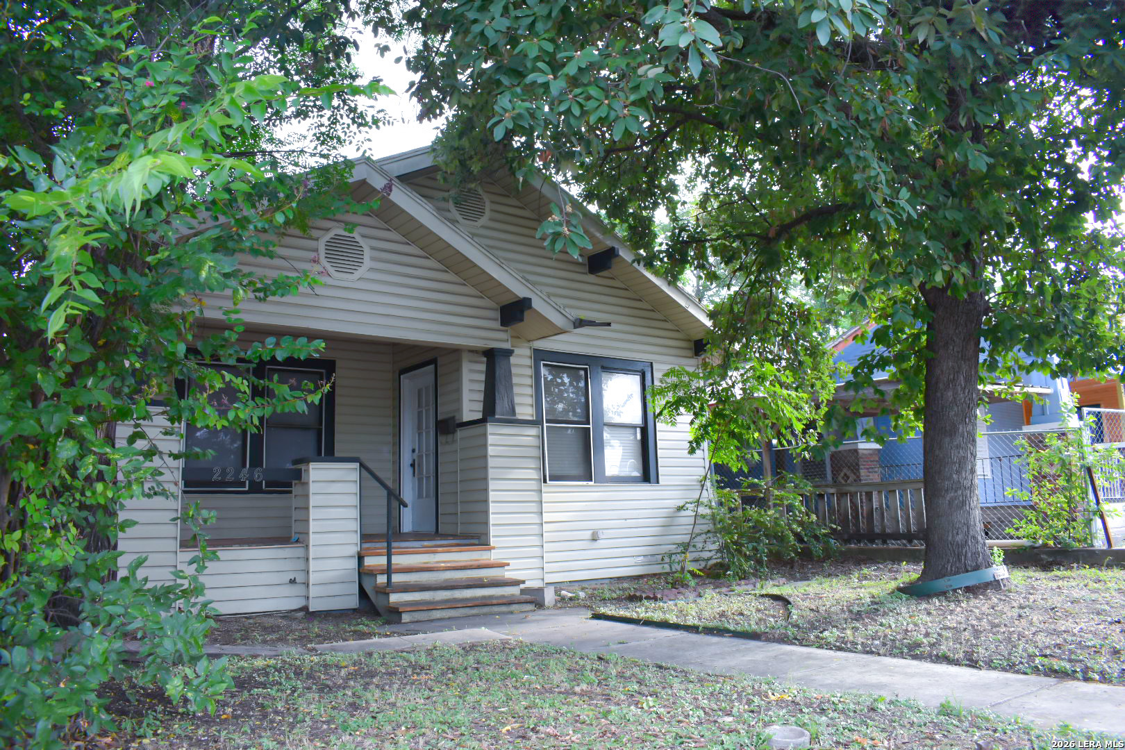 2246 E Houston Street San Antonio TX 78202