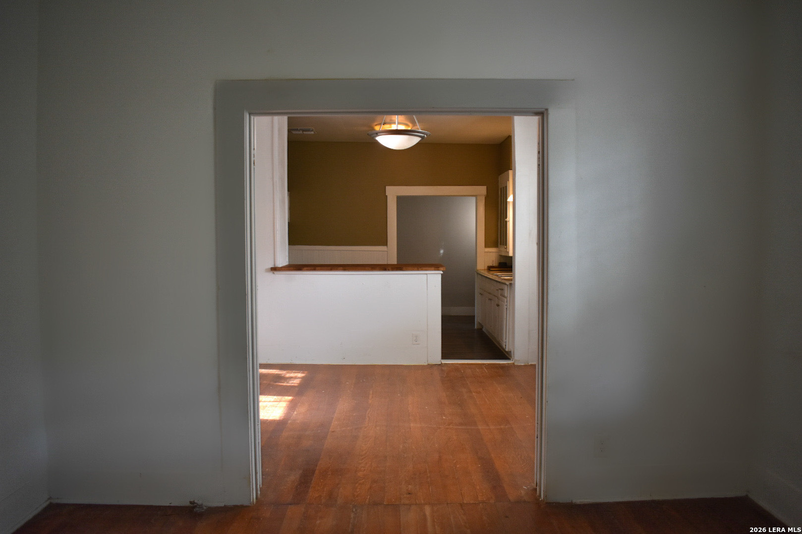 2246 E Houston Street San Antonio TX 78202