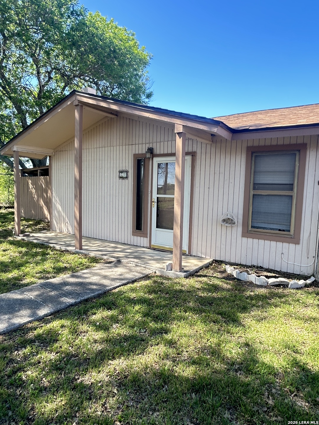 1051 Country Club G-28 Seguin TX 78155