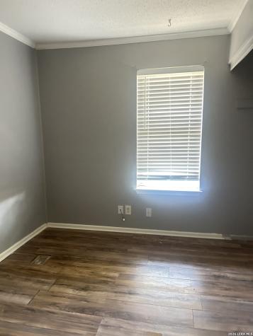 1051 Country Club G-28 Seguin TX 78155