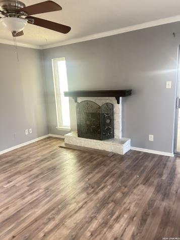 1051 Country Club G-28 Seguin TX 78155