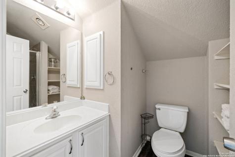 51 Gemsbuck Rise San Antonio TX 78258