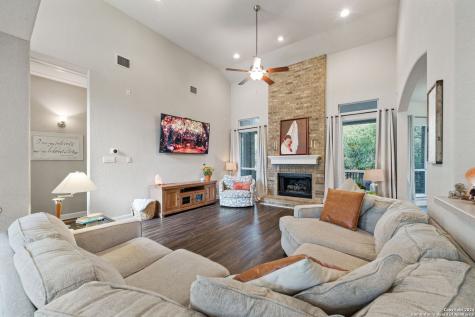 51 Gemsbuck Rise San Antonio TX 78258