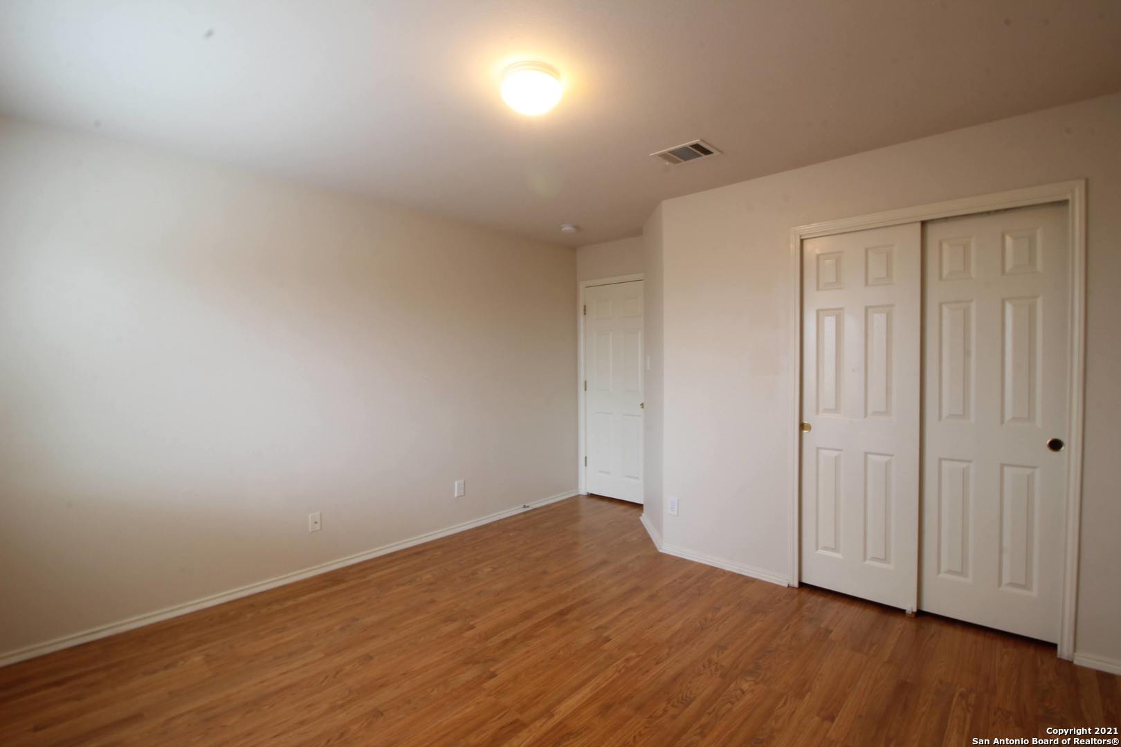 659 Lynx Mountain San Antonio TX 78251