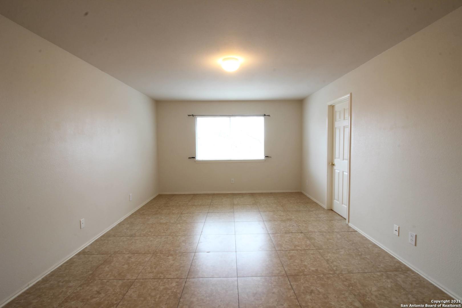 659 Lynx Mountain San Antonio TX 78251