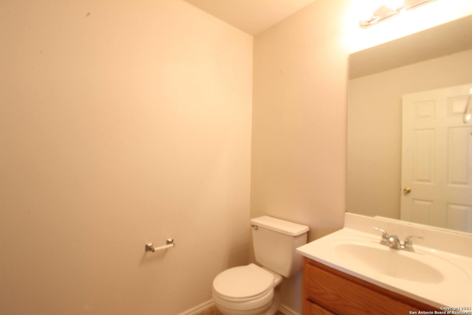 659 Lynx Mountain San Antonio TX 78251