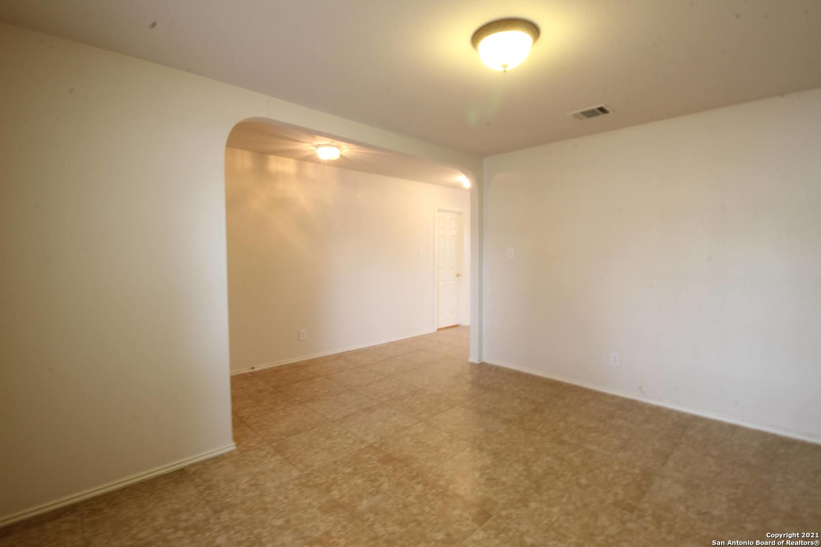 659 Lynx Mountain San Antonio TX 78251