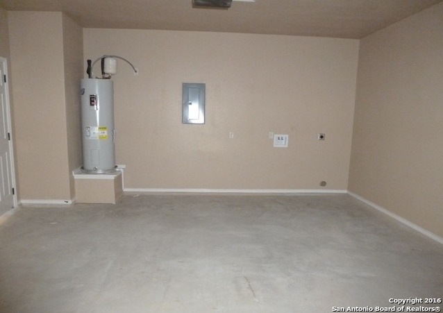 1065 Carolyn Cove New Braunfels TX 78130