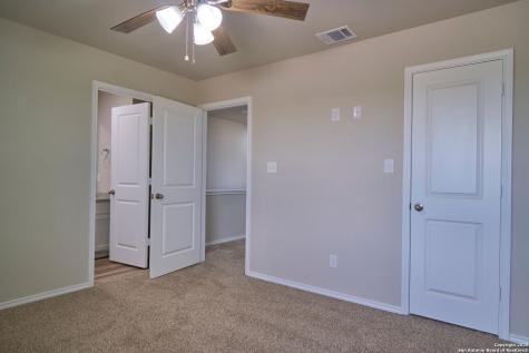 478 Abigail Alley San Antonio TX 78253