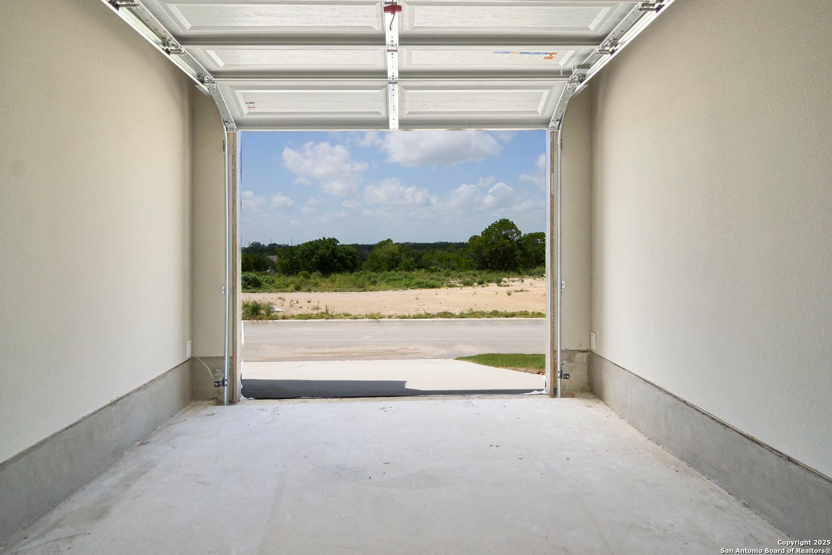 478 Abigail Alley San Antonio TX 78253