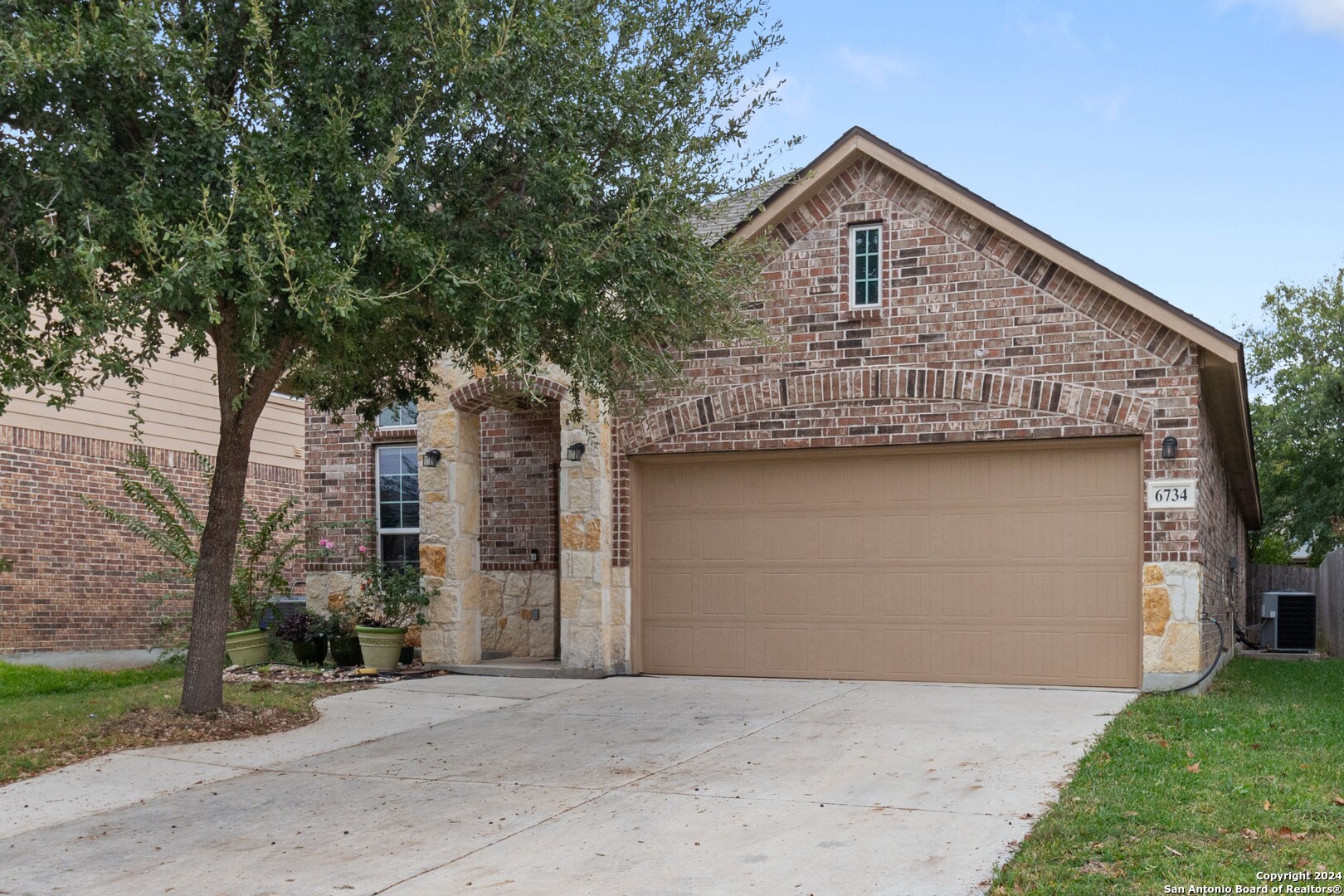 6734 Indian Lodge San Antonio TX 78253
