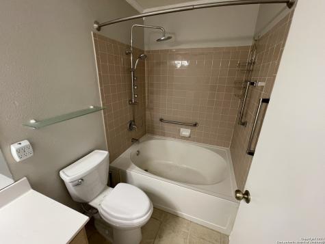 7815 Caspian Bay Drive Converse TX 78109