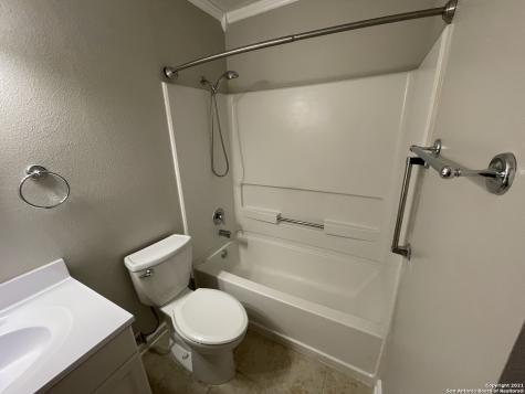 7815 Caspian Bay Drive Converse TX 78109