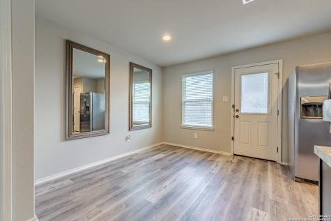 6711 Terra Ark Converse TX 78109