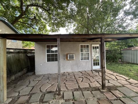 1030 Cole Avenue New Braunfels TX 78130
