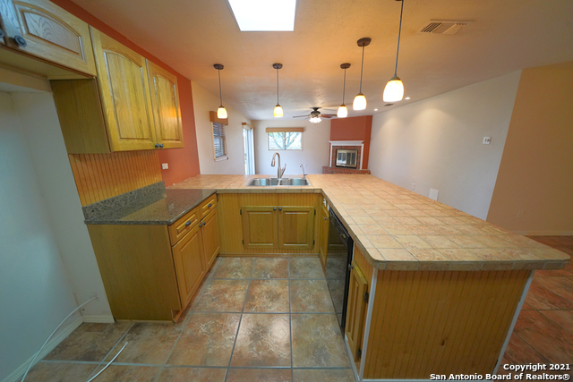 9802 La Rue Street San Antonio TX 78217