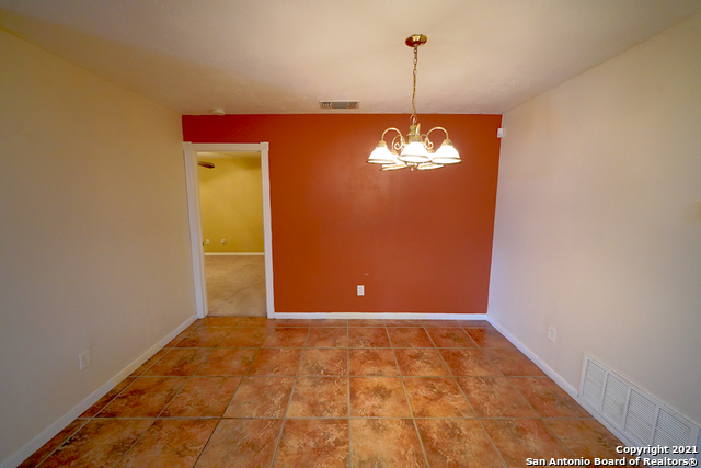 9802 La Rue Street San Antonio TX 78217