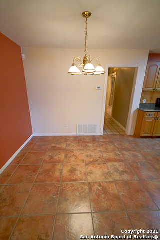 9802 La Rue Street San Antonio TX 78217