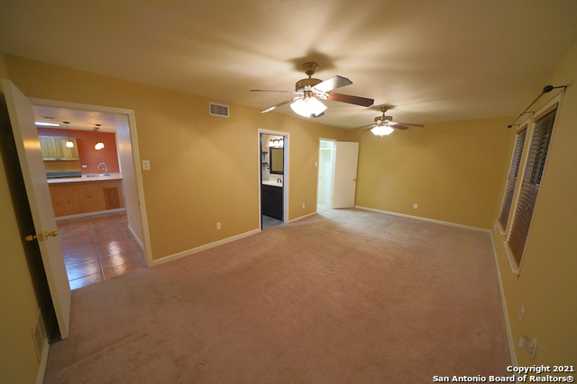9802 La Rue Street San Antonio TX 78217