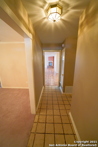 9802 La Rue Street San Antonio TX 78217