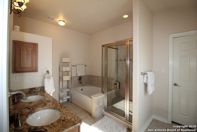 1151 Pinnacle Falls San Antonio TX 78260