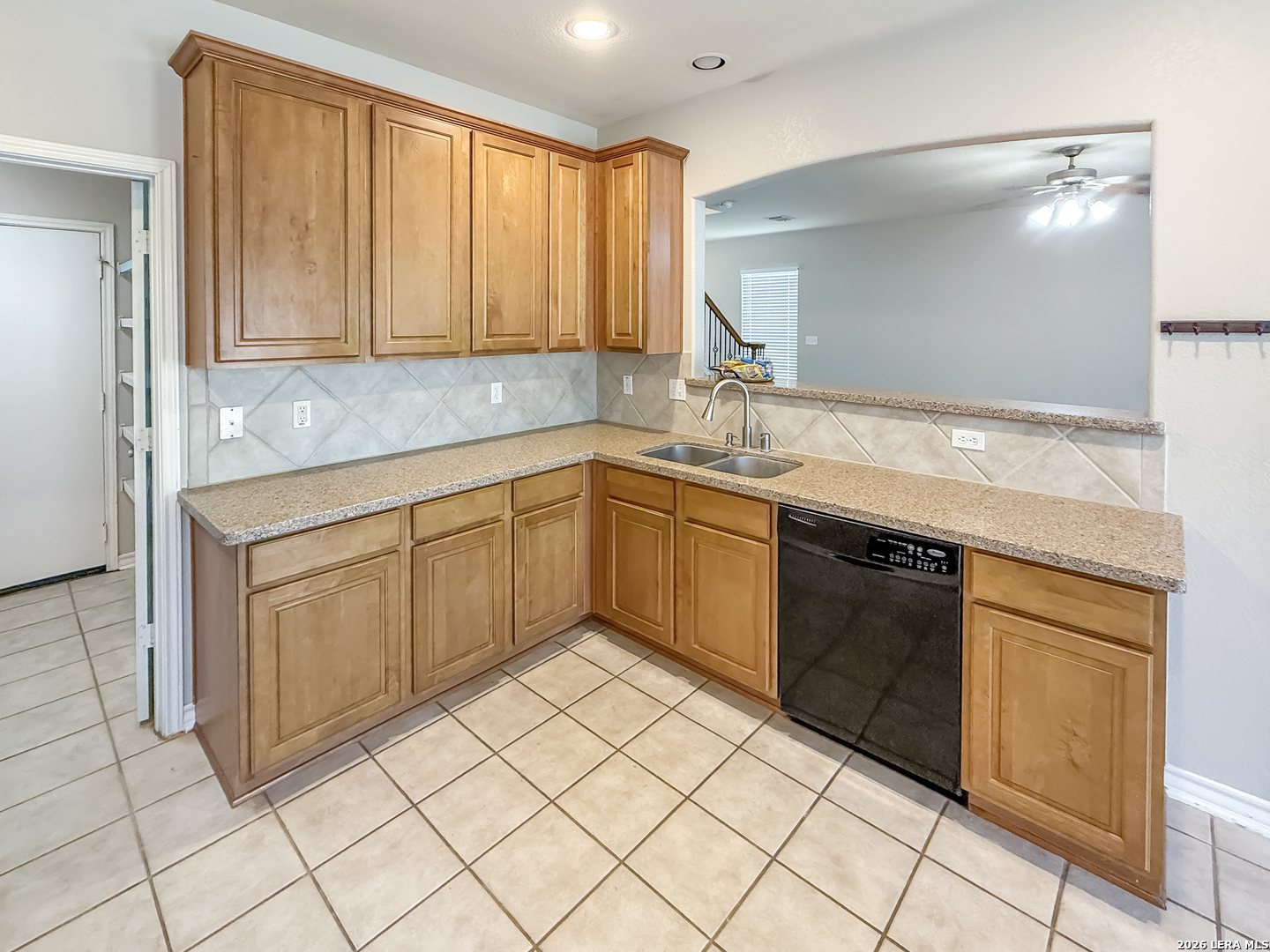 1151 Pinnacle Falls San Antonio TX 78260