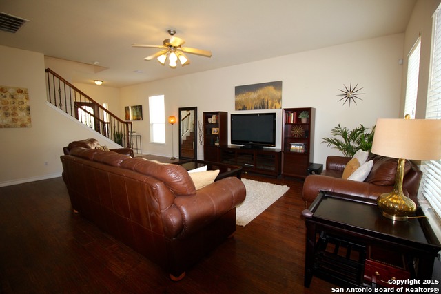 1151 Pinnacle Falls San Antonio TX 78260