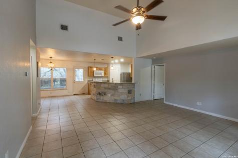 1015 Twin Deer Lane Canyon Lake TX 78133