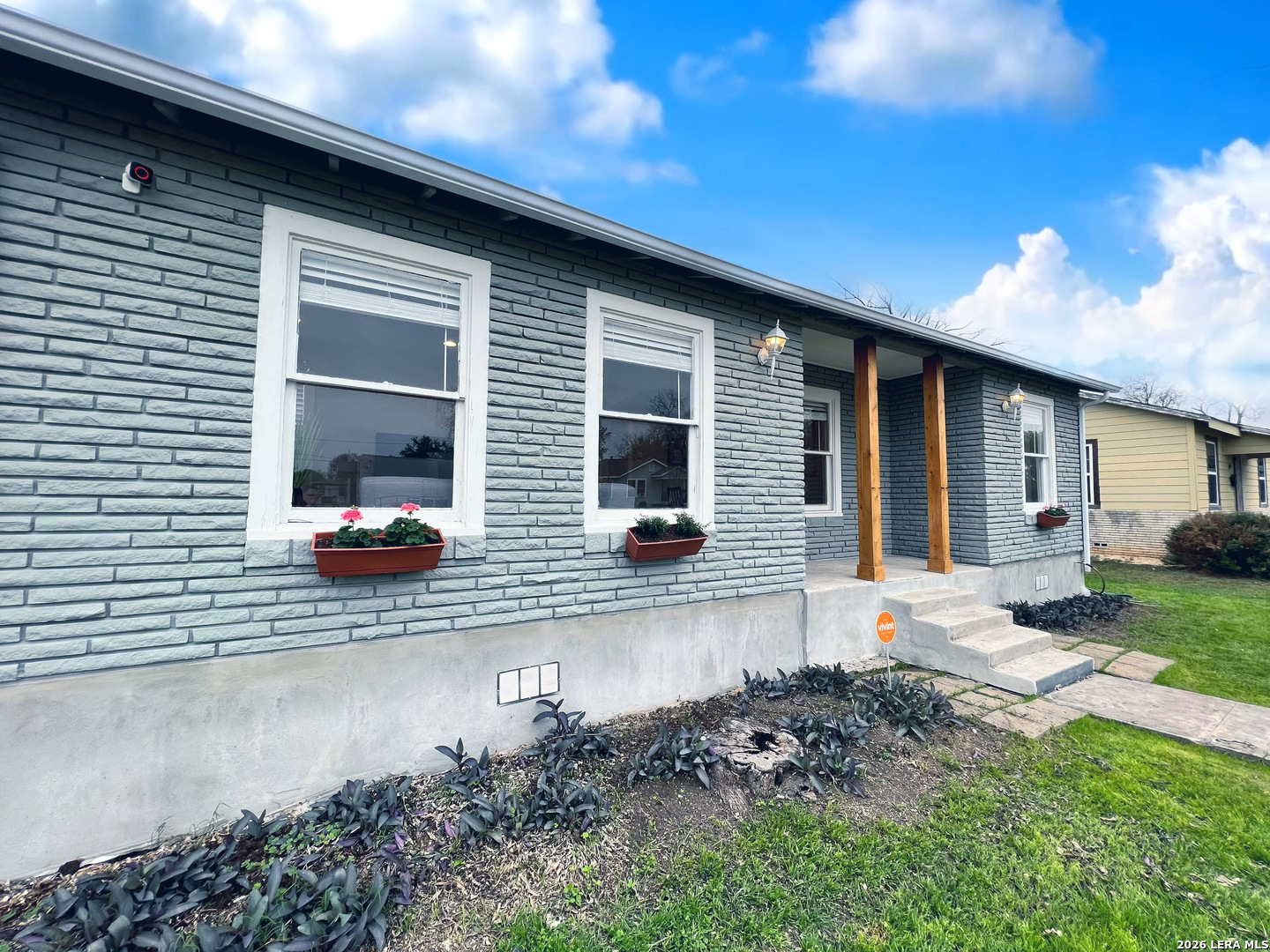 302 W Mariposa San Antonio TX 78212