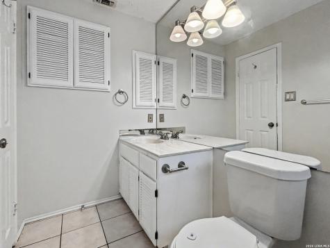 12446 Starcrest Drive San Antonio TX 78216