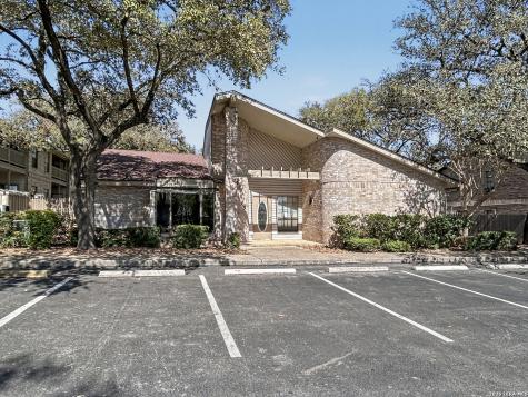 12446 Starcrest Drive San Antonio TX 78216