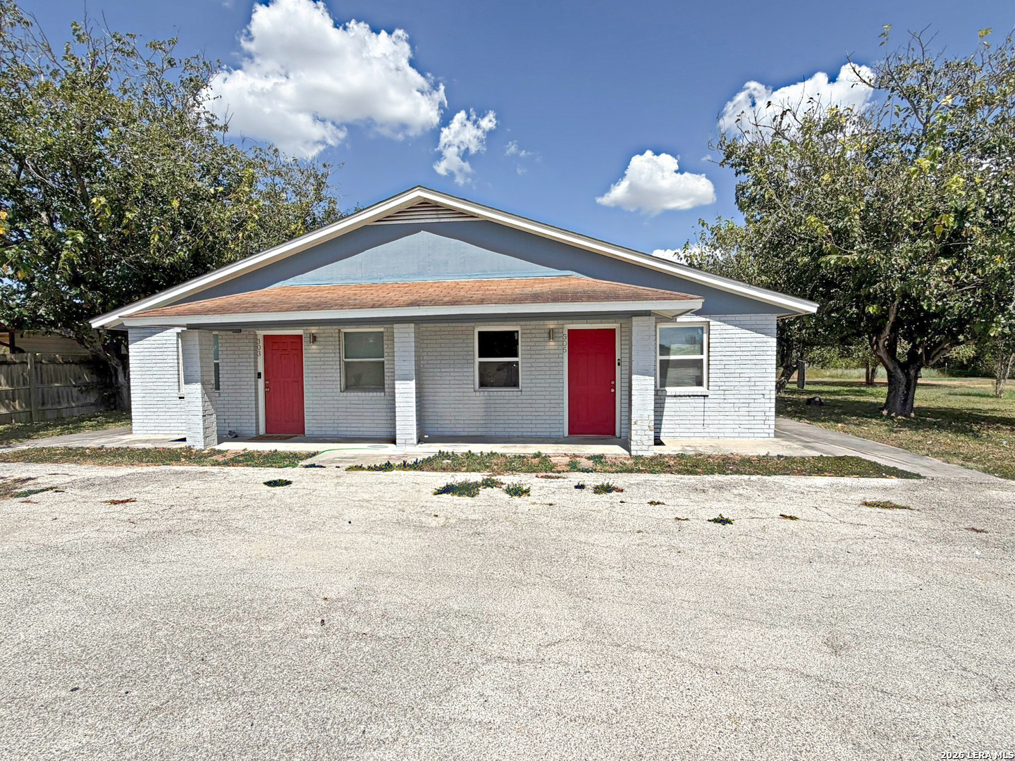 305 Haeckerville Road Cibolo TX 78108