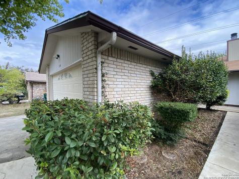7214 Rimwood Street Live Oak TX 78233
