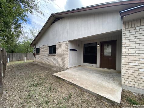 7214 Rimwood Street Live Oak TX 78233