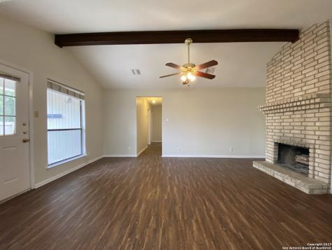 7214 Rimwood Street Live Oak TX 78233