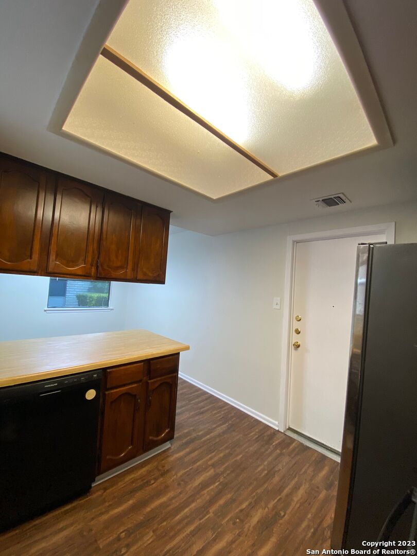 7214 Rimwood Street Live Oak TX 78233