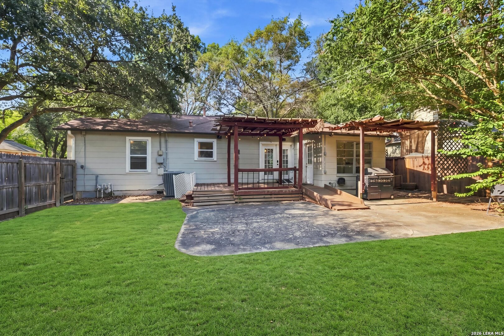167 E Edgewood Place San Antonio TX 78209